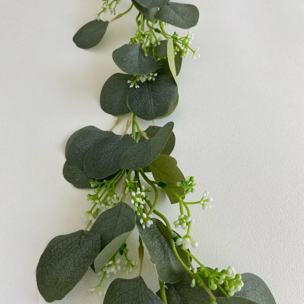 4 garlands - Seeded Flower Eucalyptus Greenery Leafy Garland 6.5 feet